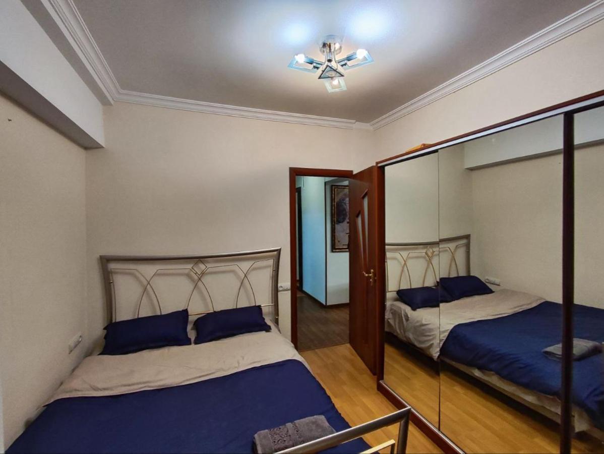 Hotel In Center Of Єреван Екстер'єр фото
