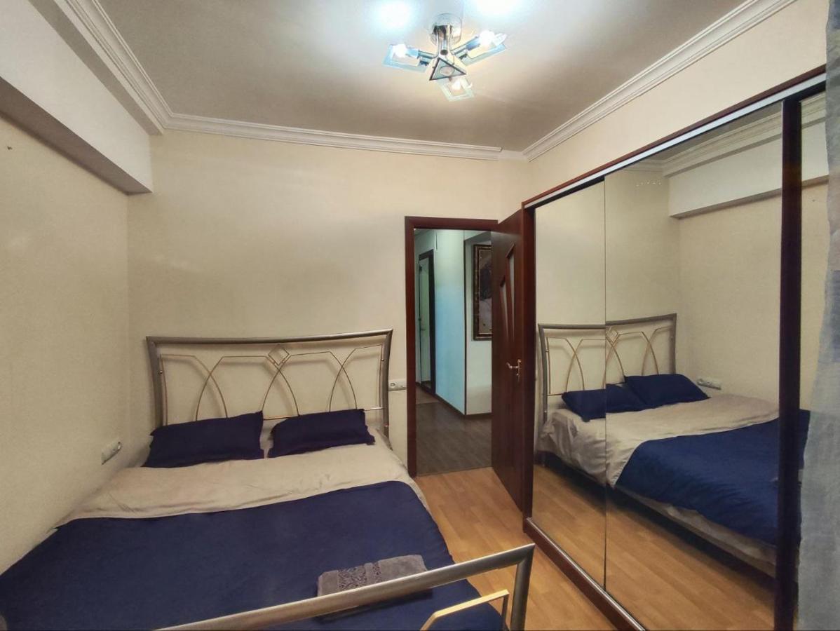 Hotel In Center Of Єреван Екстер'єр фото